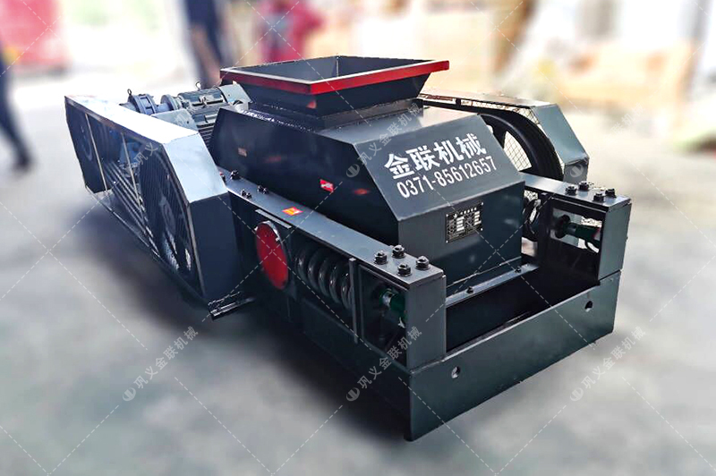 双齿辊草莓视频污污污下载