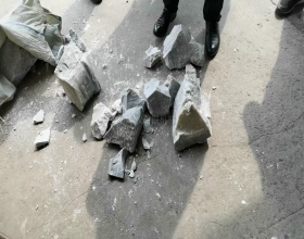 青石草莓视频污污污下载试机视频_双齿辊草莓视频污污污下载视频